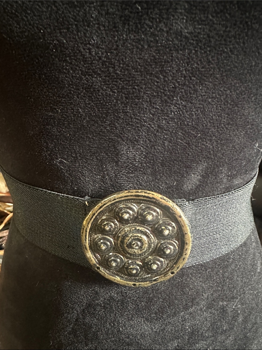 Elastic Black Waist Belt with Antique Gold Medallion